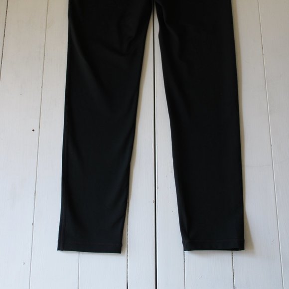 Black 7/8 High Rise Leggings, GAPFit, Size Small - Picture 7 of 7